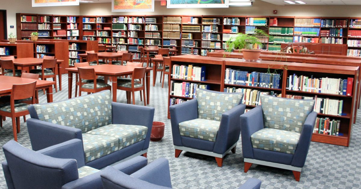 East Lansing High School Library | mediatechnologies